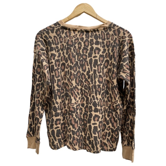 Splendid Thermal Leopard Animal Natural Crew Neck Long Sleeve Pullover Small NWT - Picture 3 of 10